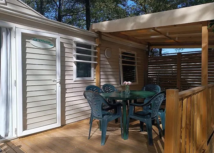 Mobil-Home, 3 Ch , 6 Personnes 800Cr