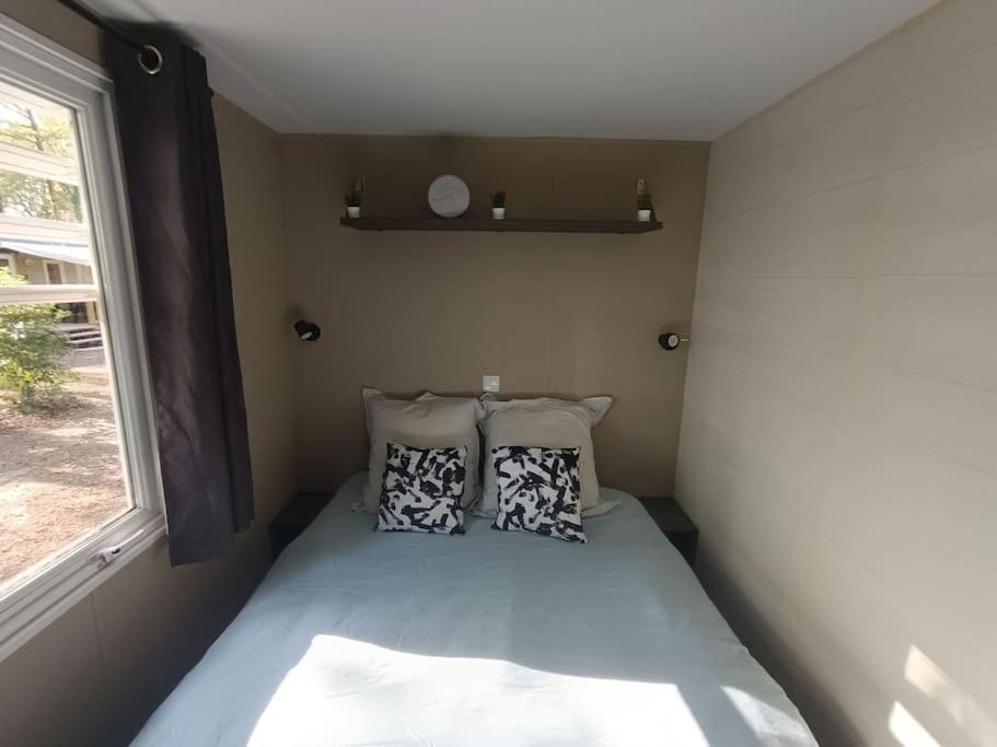 Mobil-home, 3 Ch , 6 Personnes 800cr Holiday home Le Pont Leger